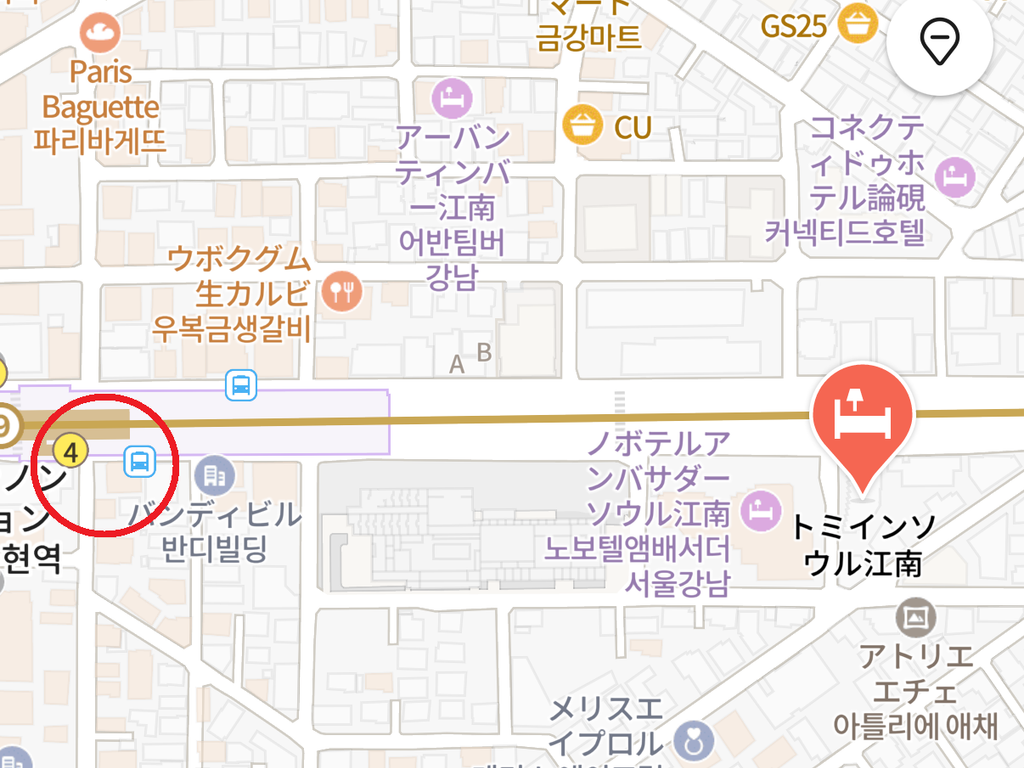 ドーミーインソウル江南から新論峴駅4番出口付近にある実際の空港リムジンバス停の位置を示した地図